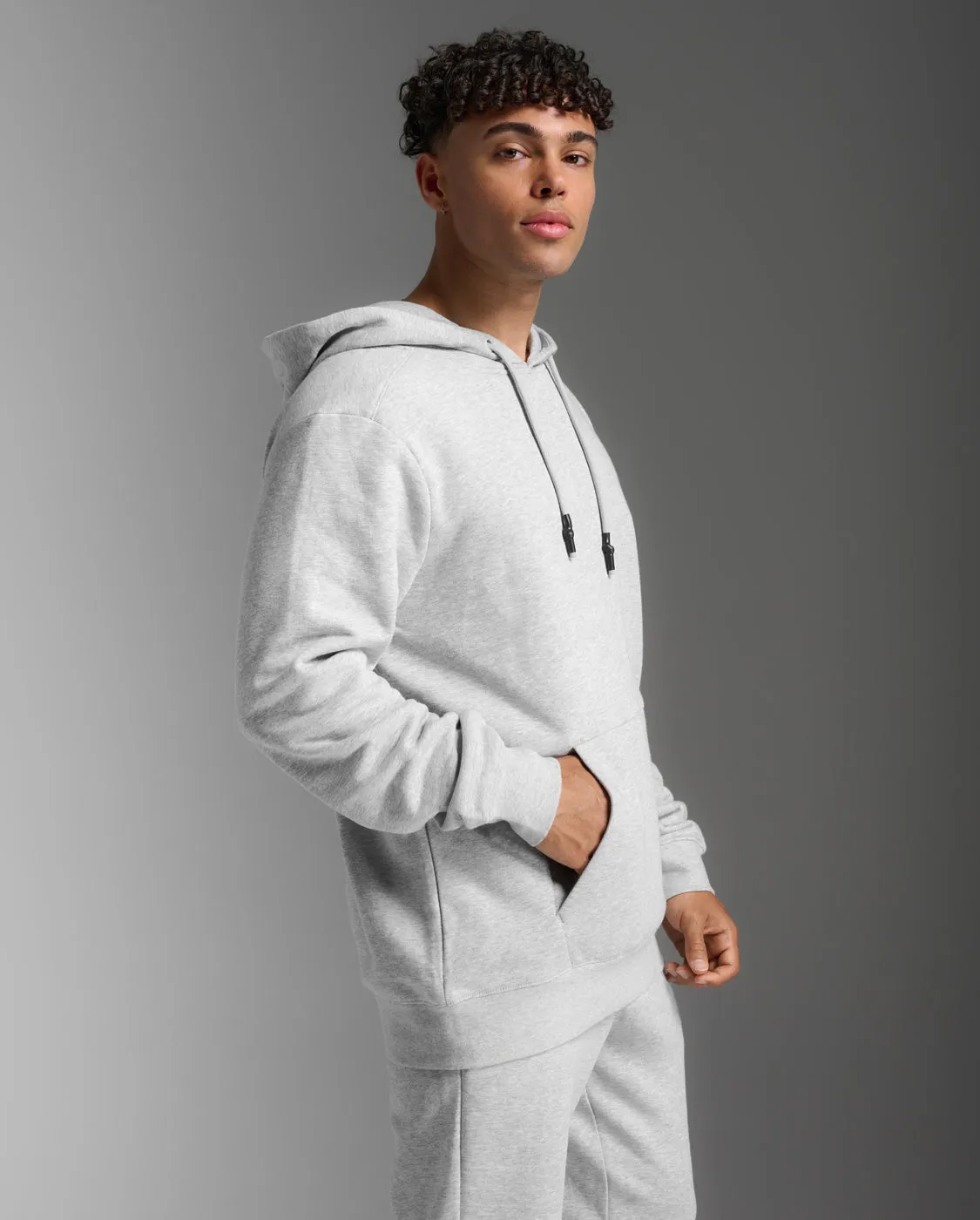 Aspire Pullover Hoodie sold by 2xu product image thumbnail 4