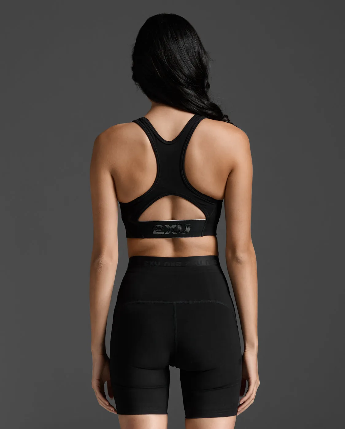 Motion Racerback Bra sold by 2xu product image thumbnail 2