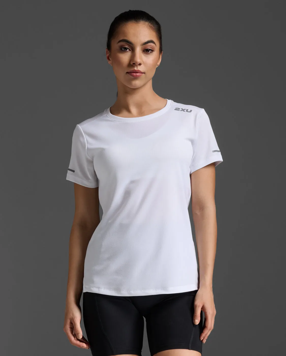 Aero Tee sold by 2xu product image thumbnail 2
