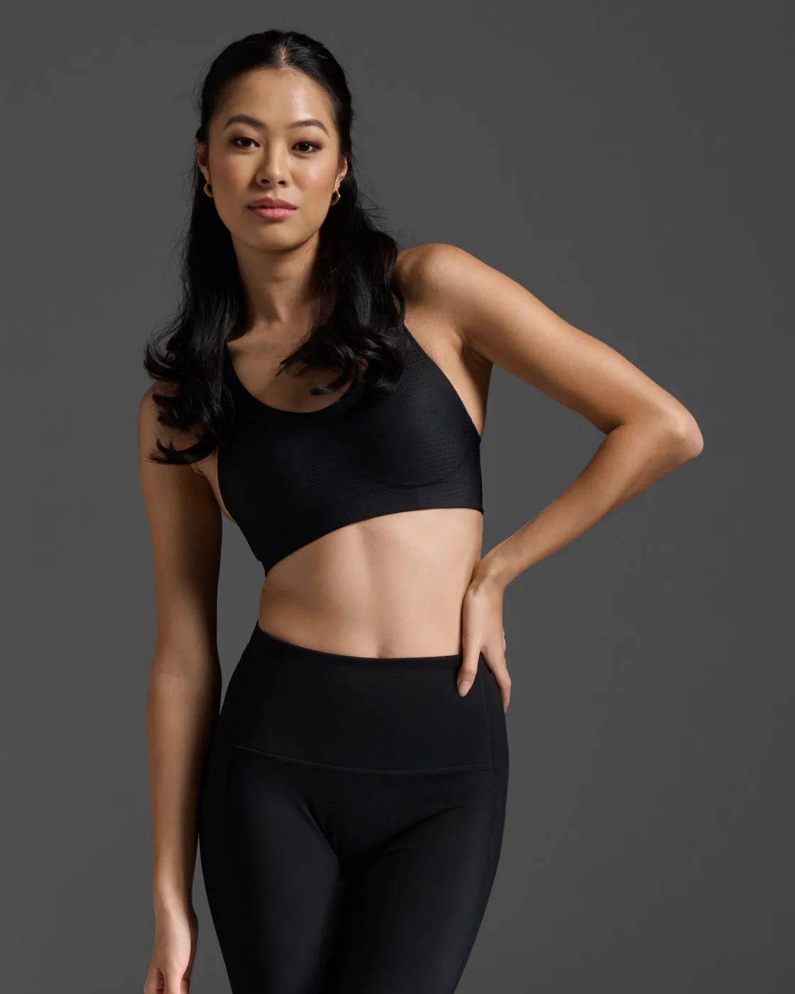 Aero Medium Impact Bra sold by 2xu product image thumbnail 2