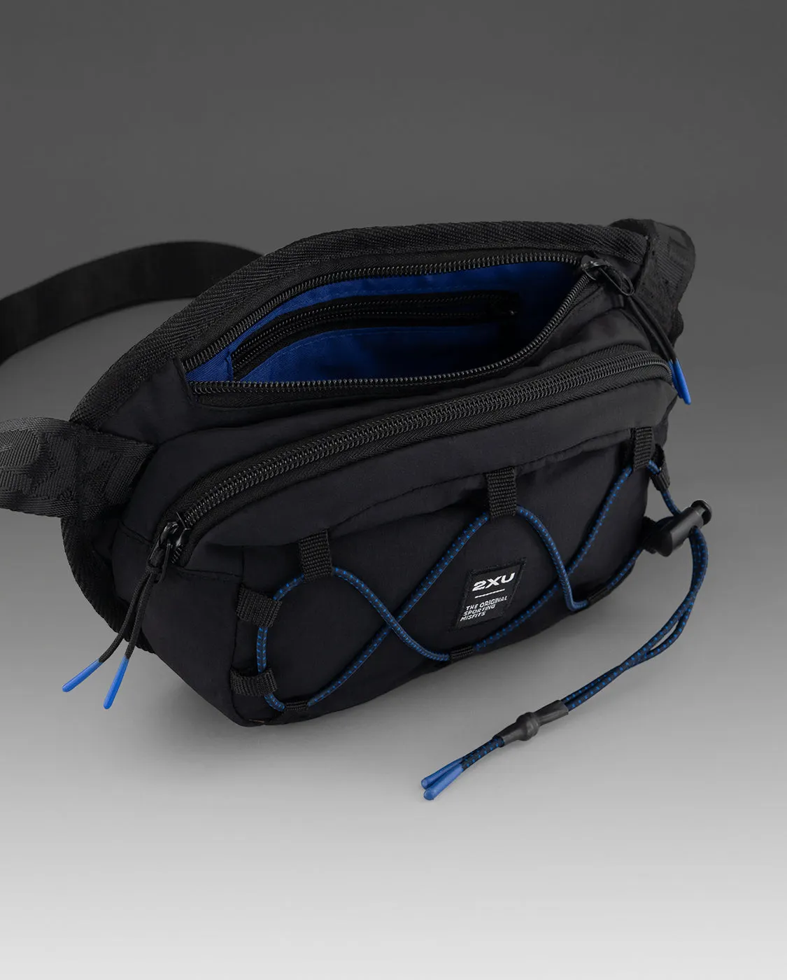 Cross Body Bag sold by 2xu product image thumbnail 4