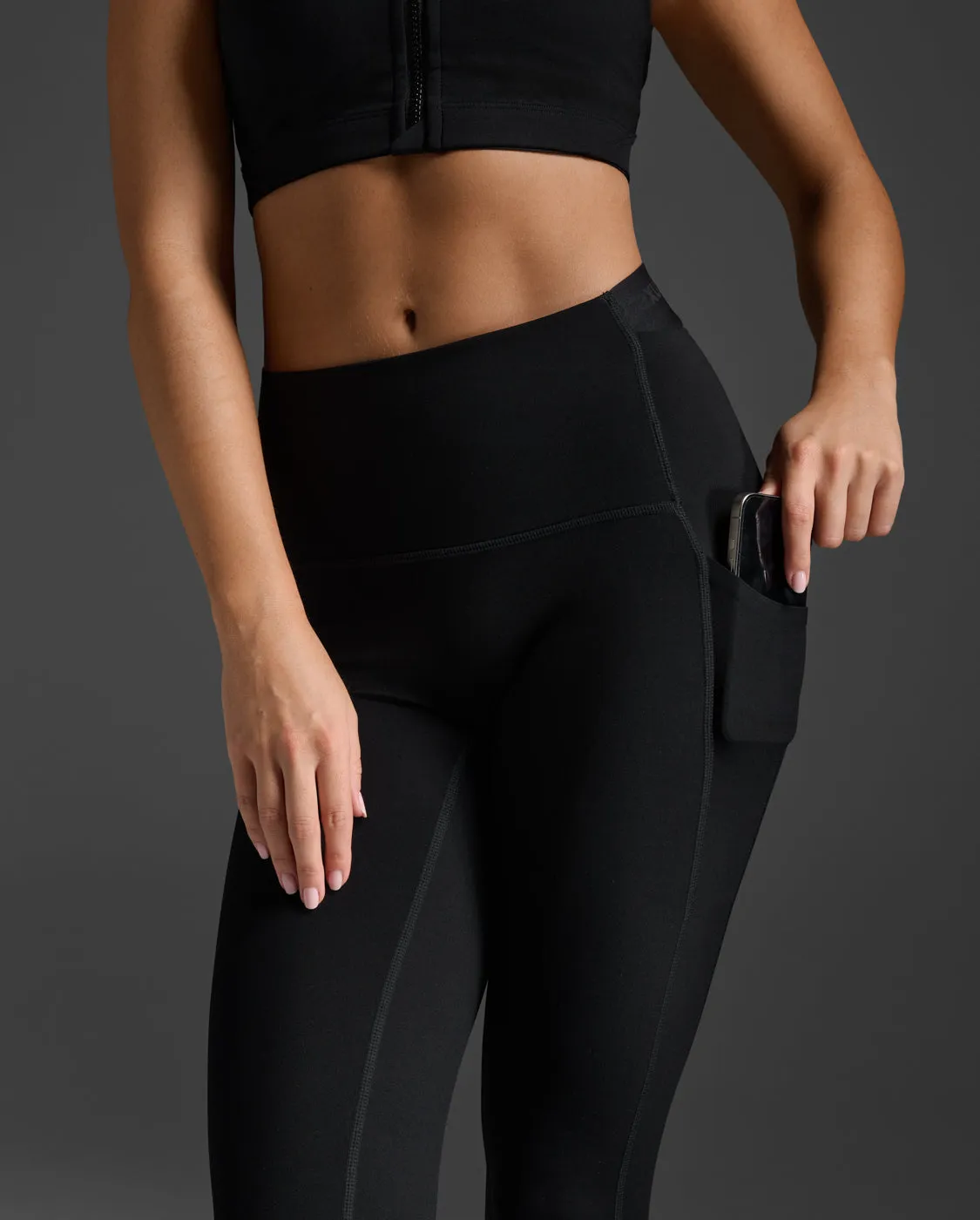 Form Stash Hi-Rise Compression Tights with Pockets sold by 2xu product image thumbnail 5