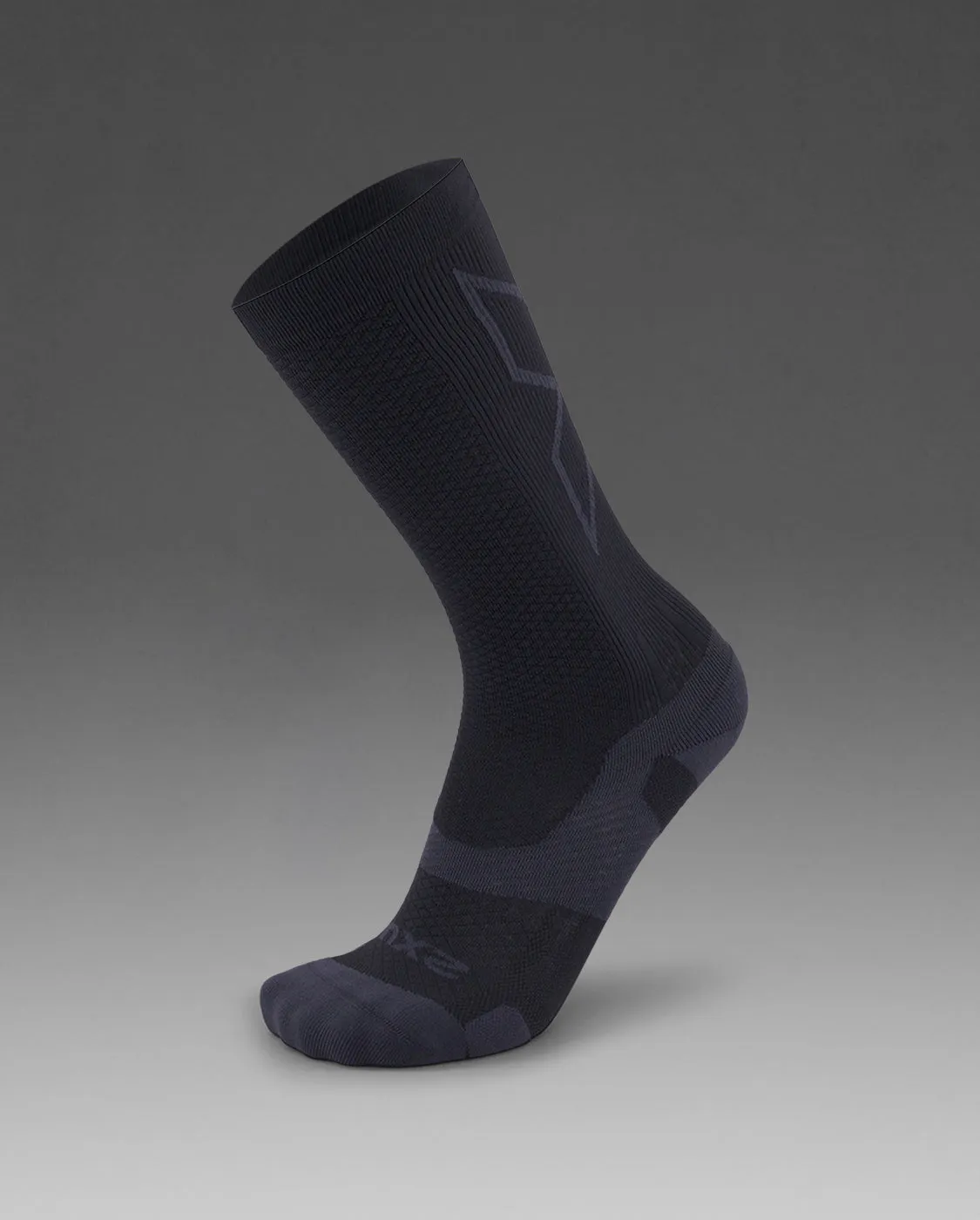 Vectr Cushion No Show Socks sold by 2xu