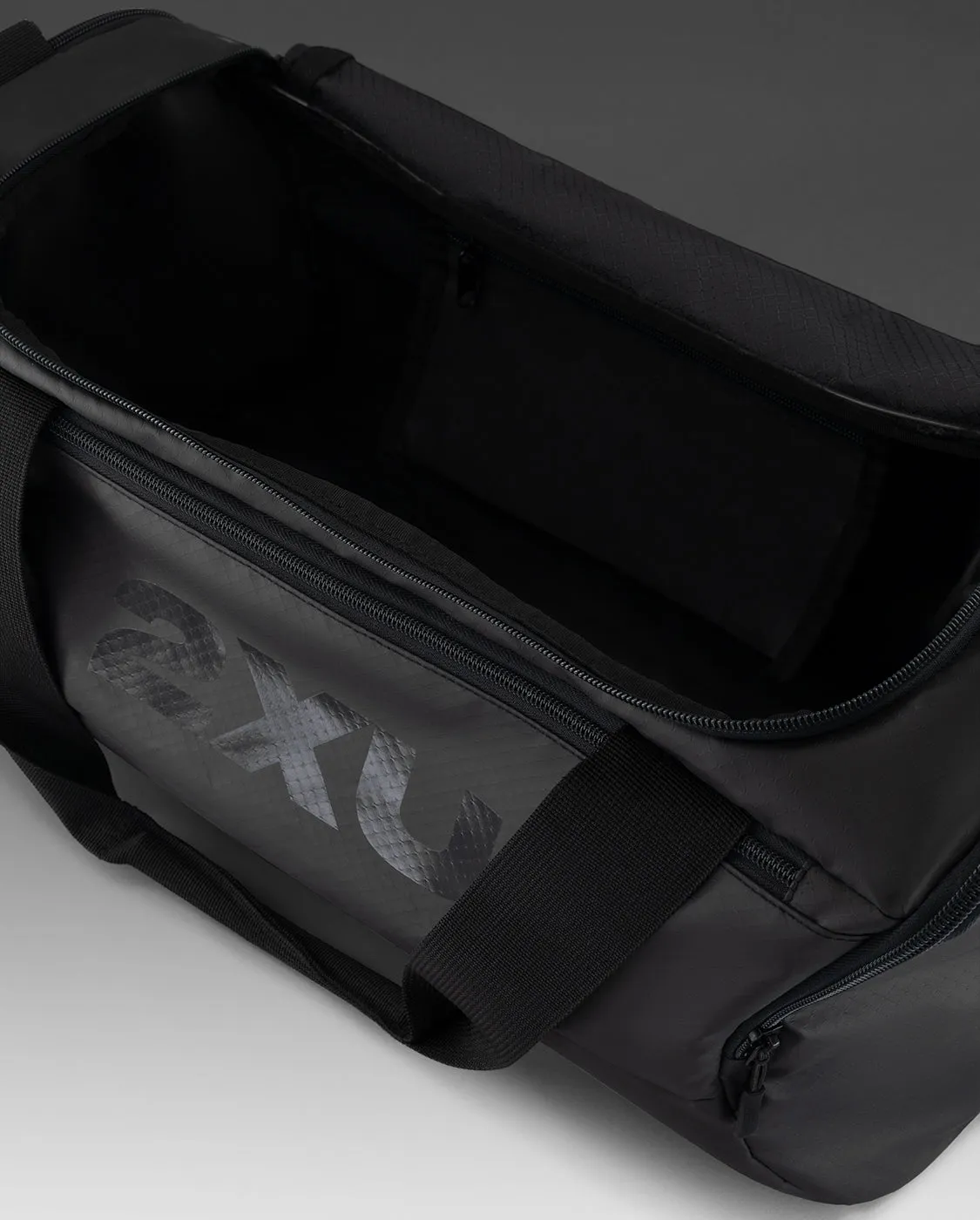 Gym Bag - 30L sold by 2xu product image thumbnail 5