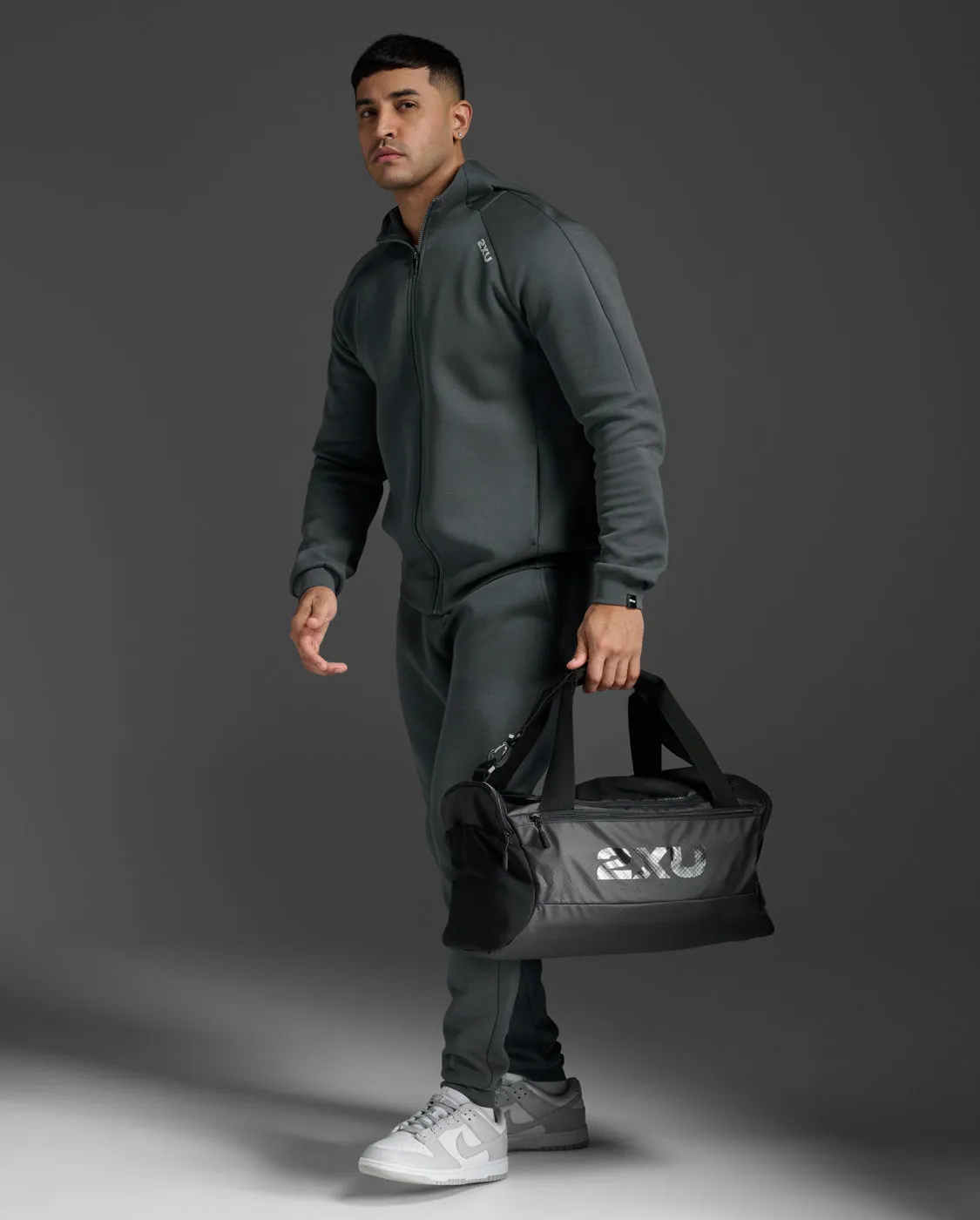 Gym Bag - 30L sold by 2xu product image thumbnail 2