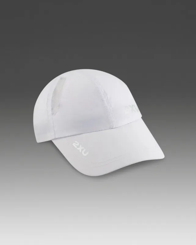 Run Cap sold by 2xu