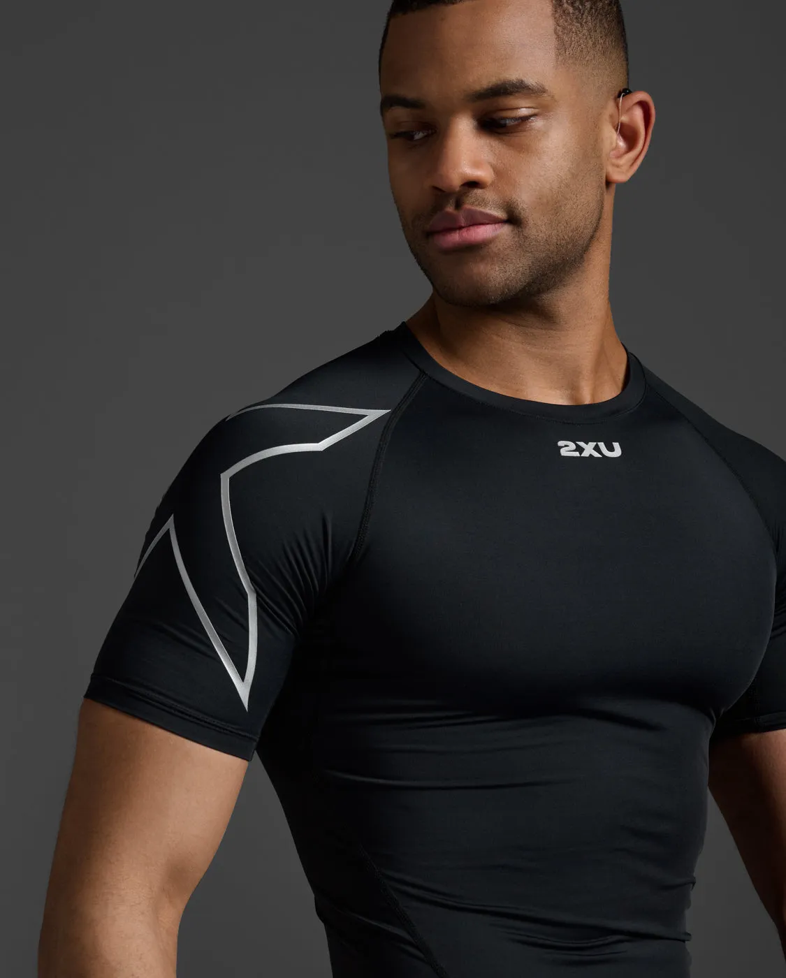 Core Compression Short Sleeve sold by 2xu product image thumbnail 4