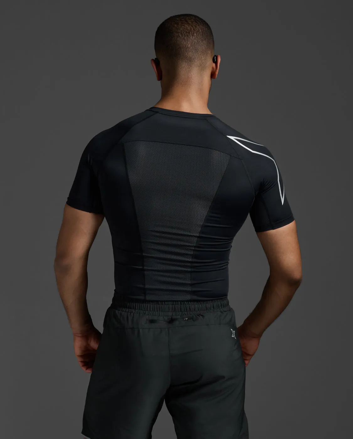 Core Compression Short Sleeve sold by 2xu product image thumbnail 2