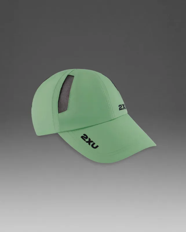 Run Cap sold by 2xu
