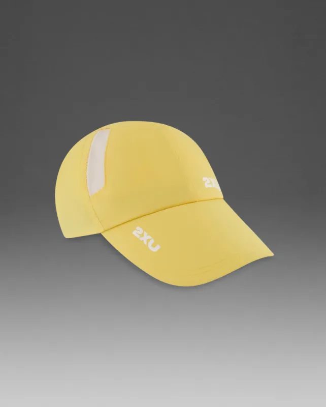 Run Cap sold by 2xu