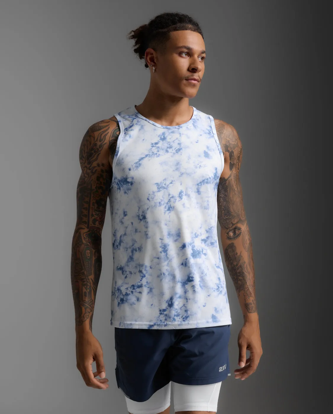 Aero Tank sold by 2xu product image thumbnail 2