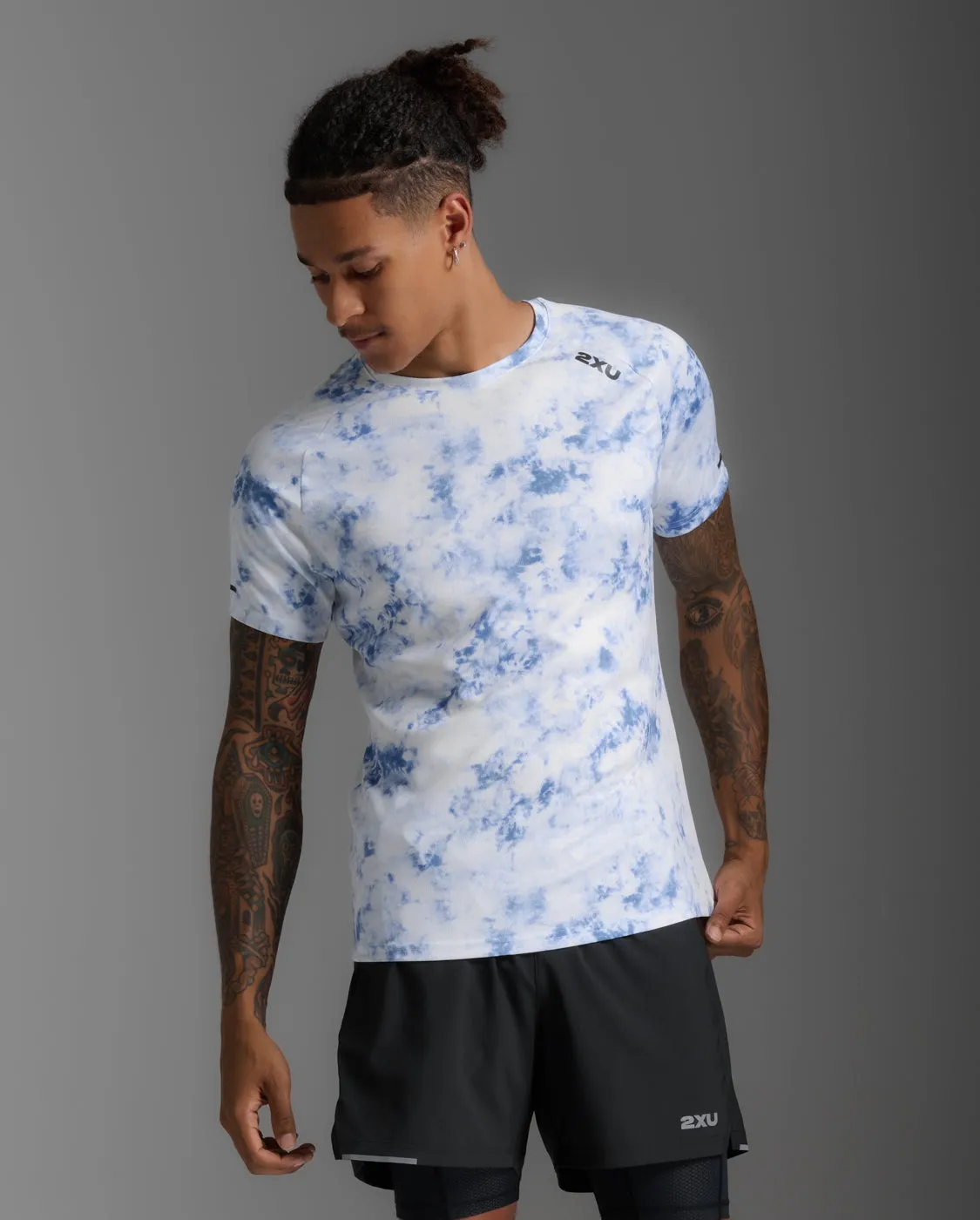 Aero Tee sold by 2xu product image thumbnail 3