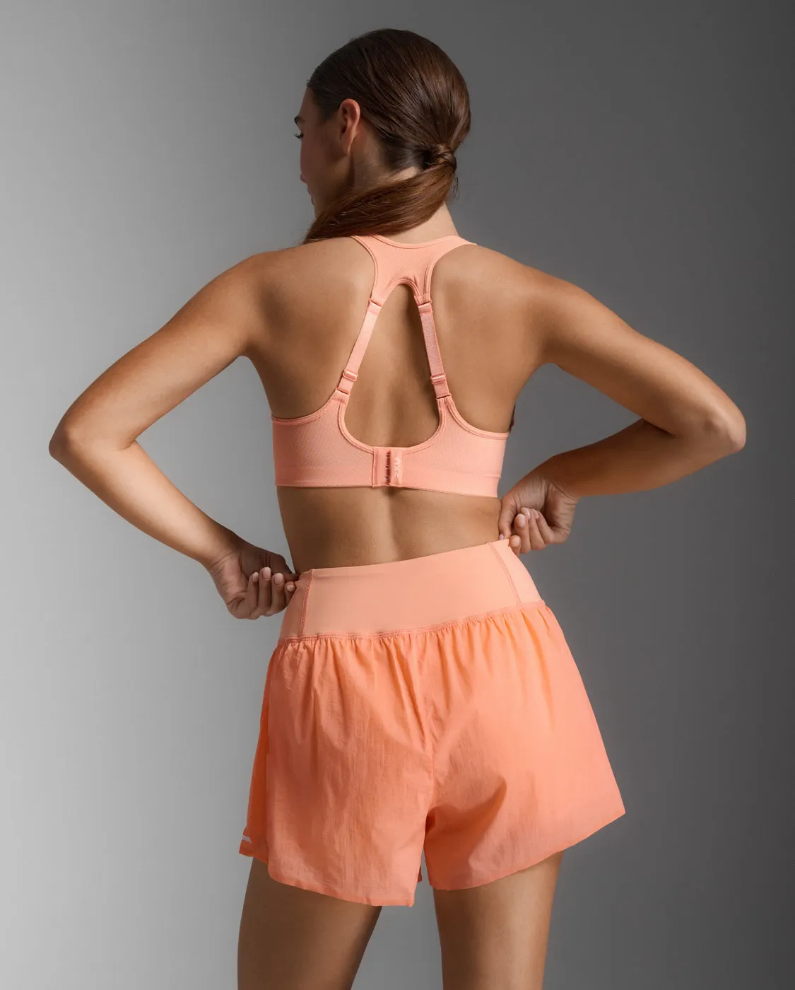 Aero Mesh Medium Impact Bra sold by 2xu product image thumbnail 3