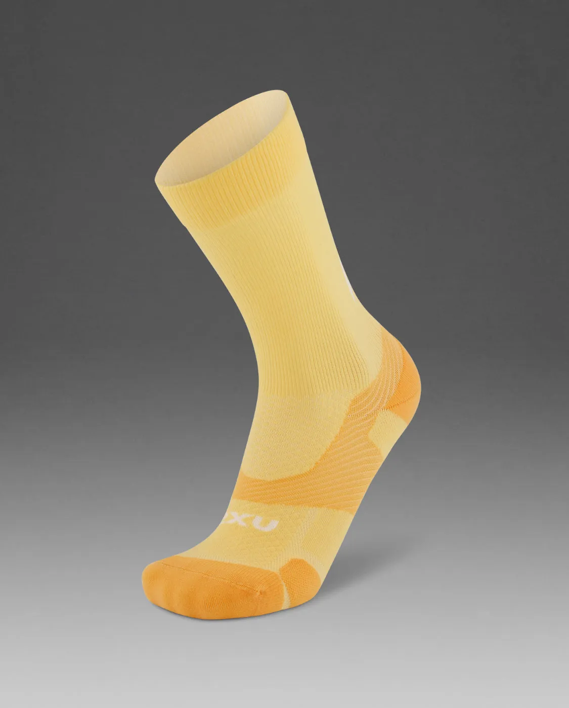 Vectr Light Cushion Crew Socks sold by 2xu