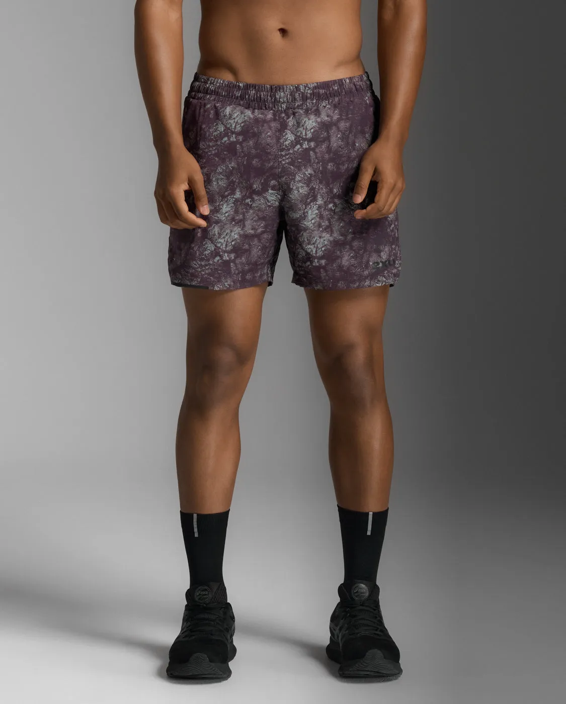 Aero 5 Inch Shorts sold by 2xu product image thumbnail 2