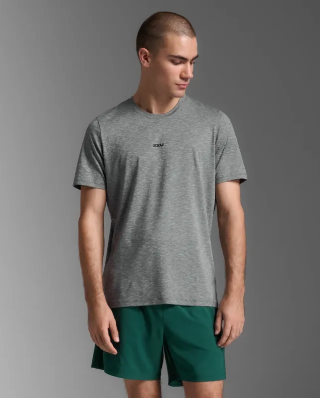Motion Tee sold by 2xu