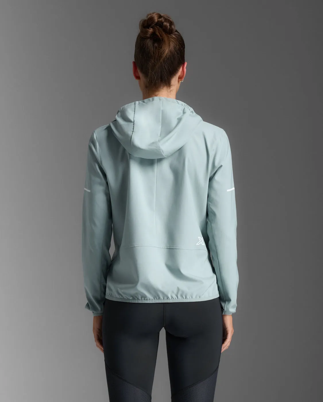 Aero Jacket sold by 2xu product image thumbnail 3