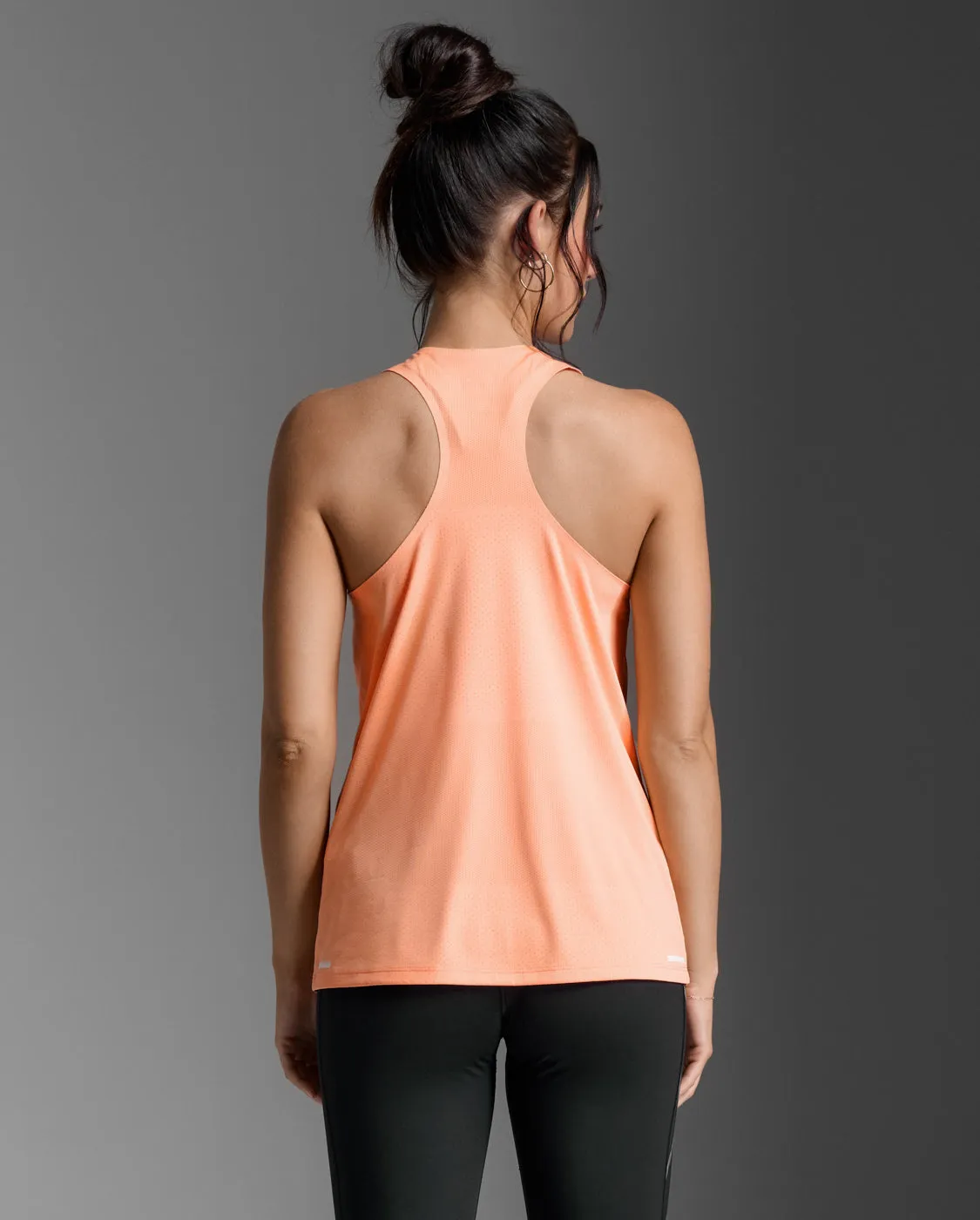 Light Speed Tech Singlet sold by 2xu product image thumbnail 3