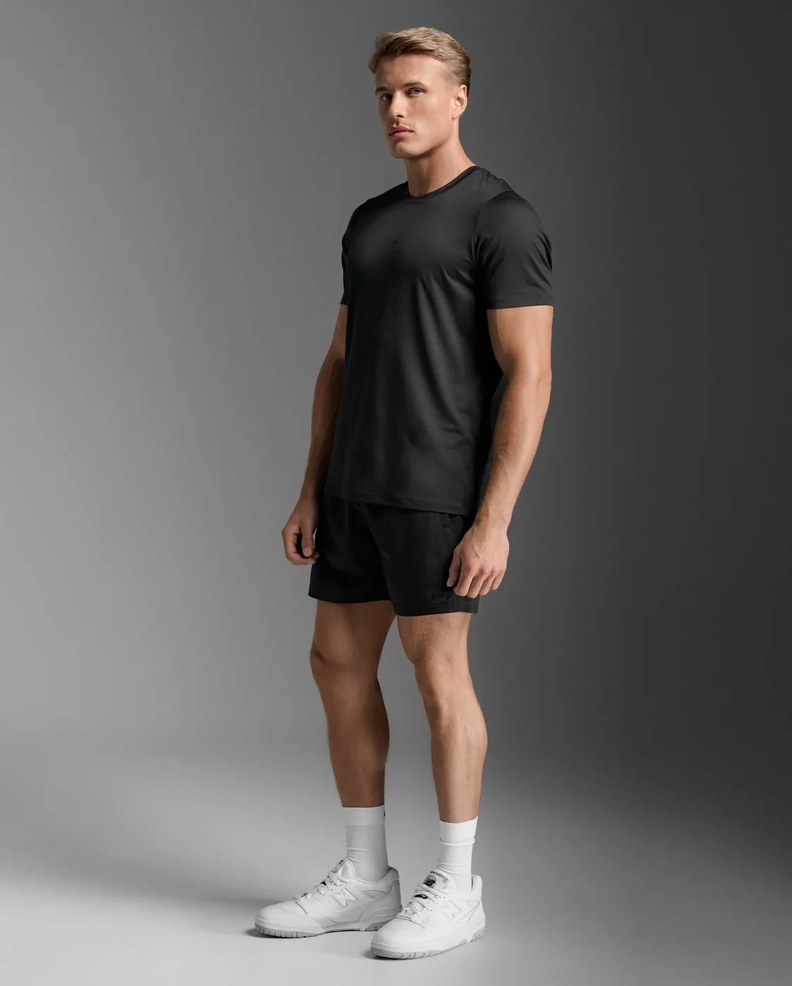 Motion Tee sold by 2xu product image thumbnail 3