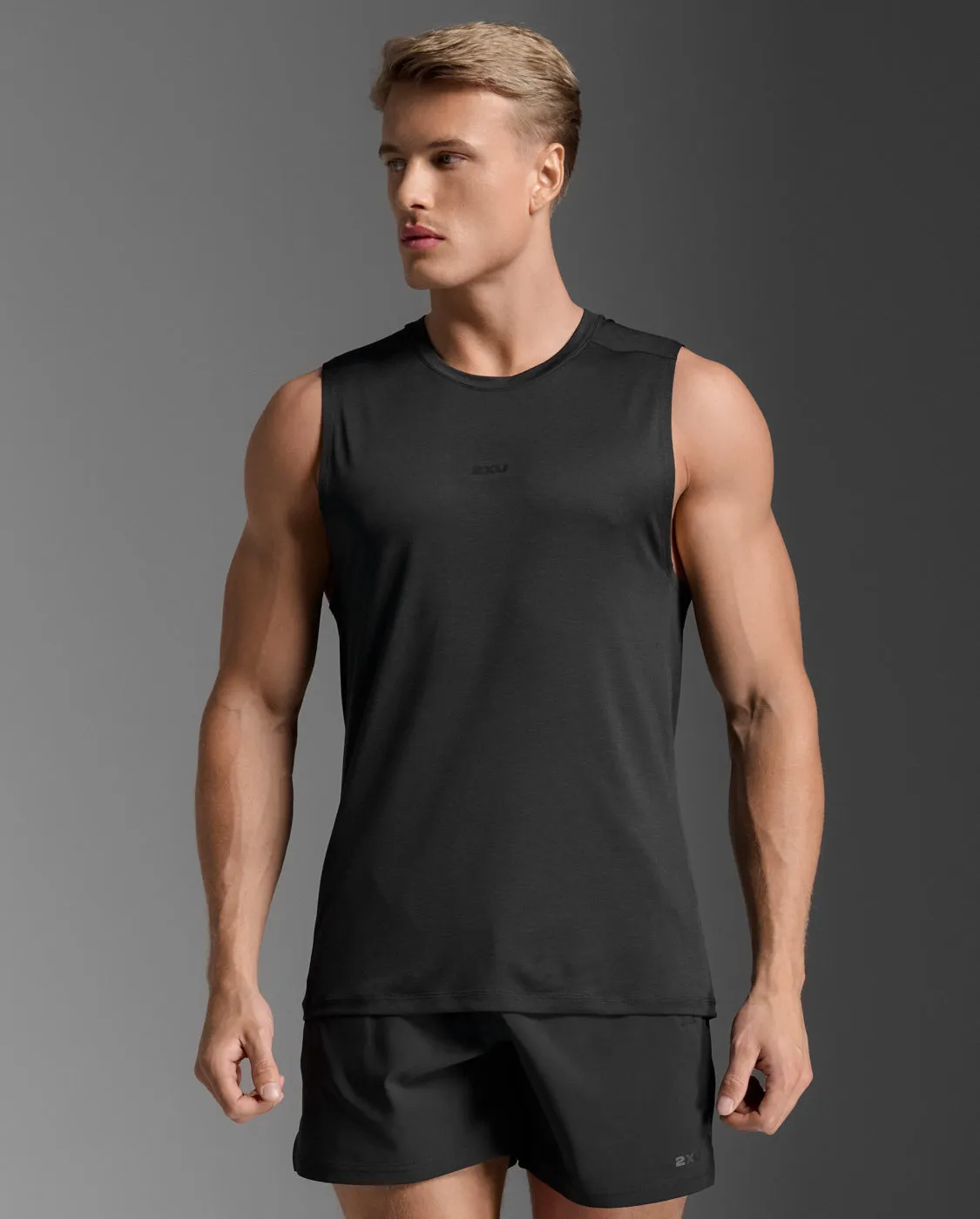 Motion Soft Jersey Tank sold by 2xu product image thumbnail 2