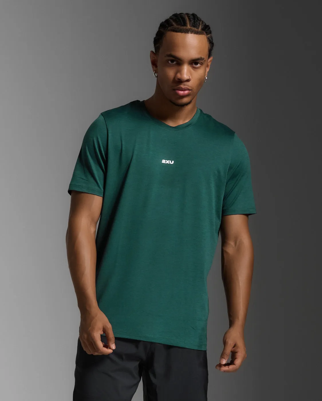 Motion Tee sold by 2xu product image thumbnail 2