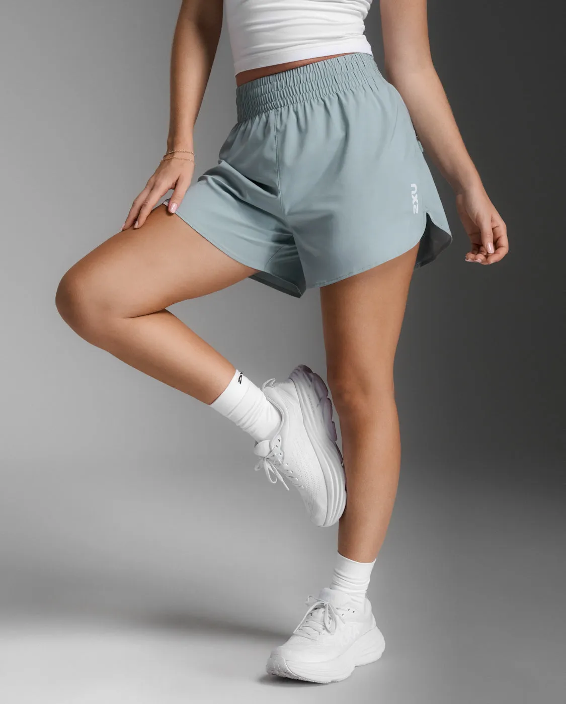 Aero Hi-Rise 4 Inch Shorts sold by 2xu product image thumbnail 4