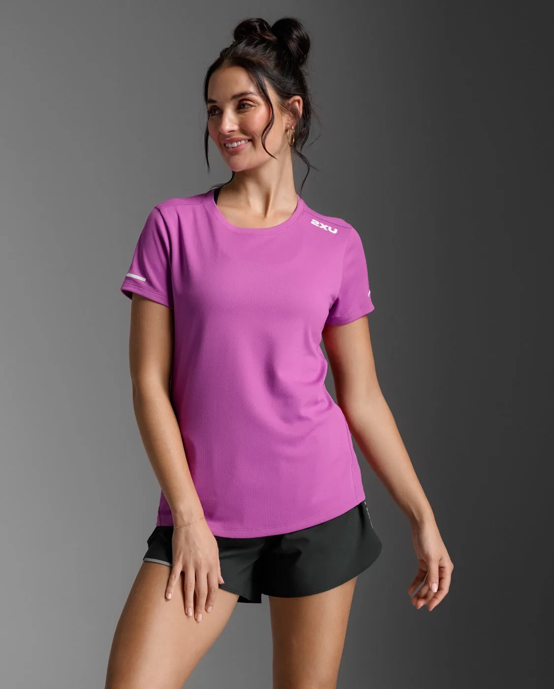 Aero Tee sold by 2xu product image thumbnail 2