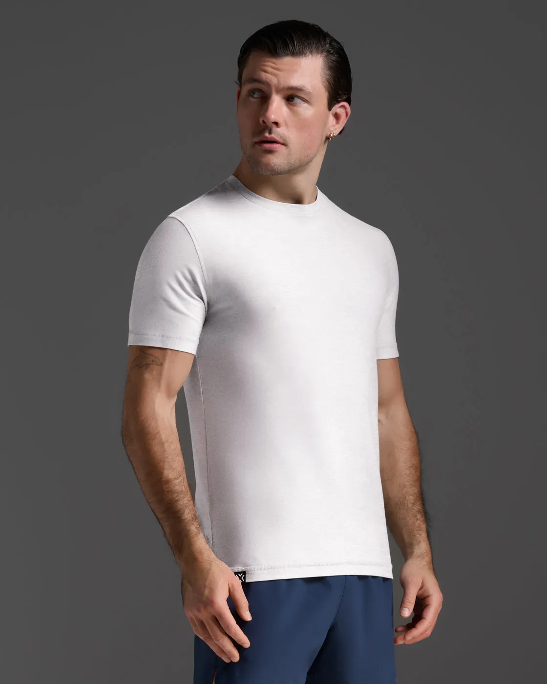 Signature Tee sold by 2xu product image thumbnail 4