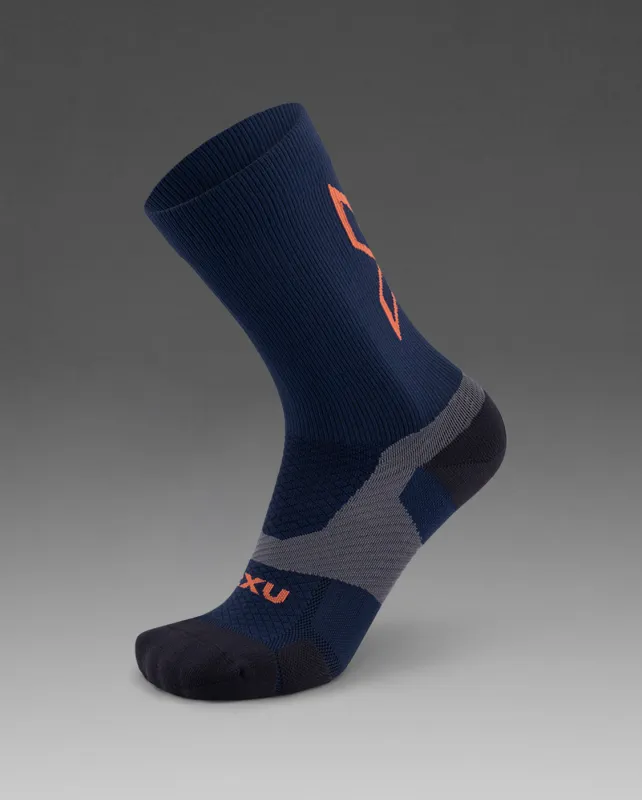 Vectr Light Cushion Crew Socks sold by 2xu