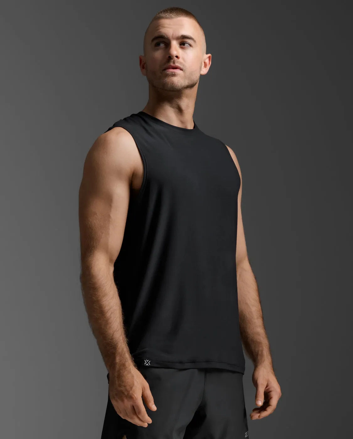 Signature Tank sold by 2xu product image thumbnail 4