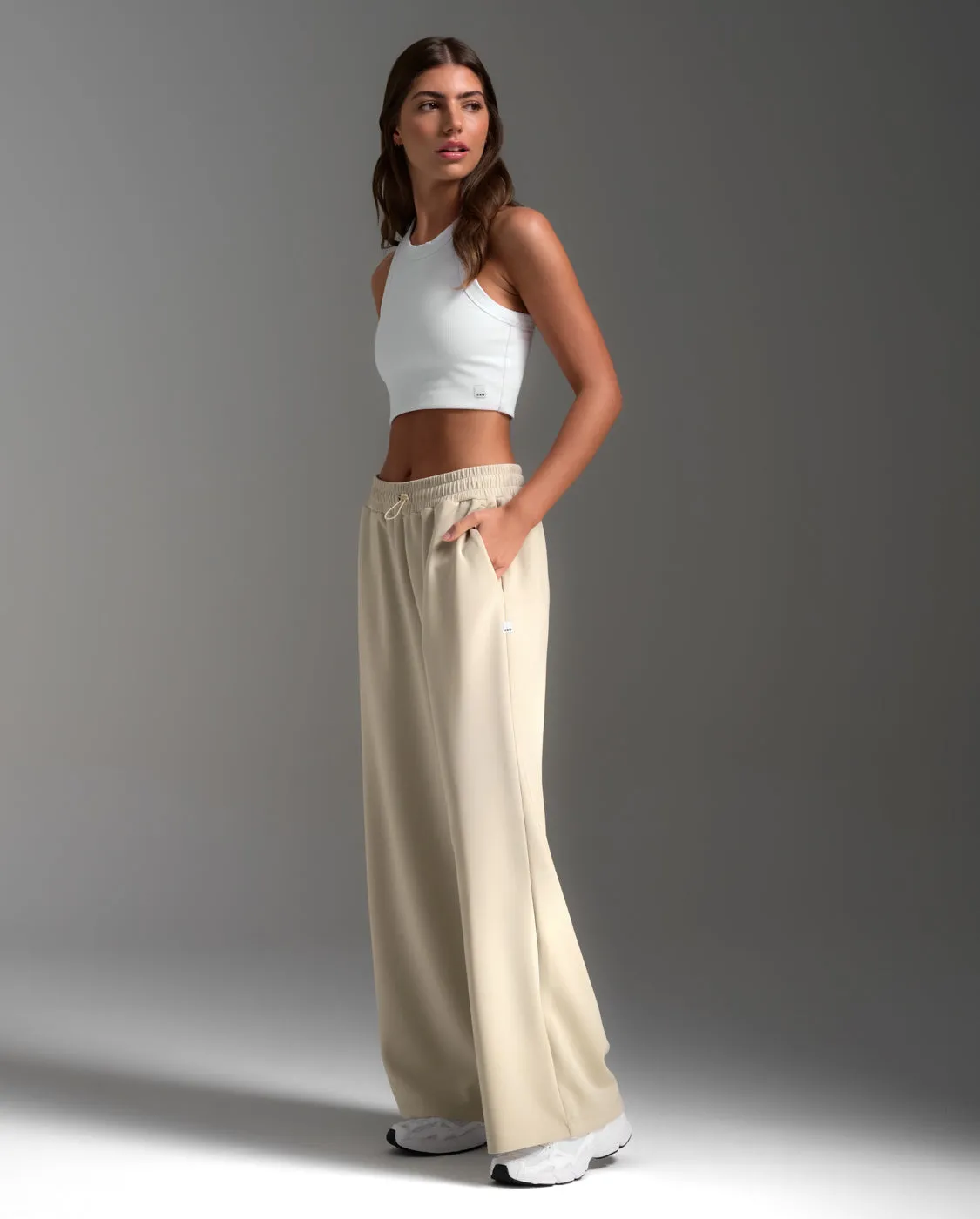Wonderluxe Sand Washed Wide Leg Pants sold by 2xu