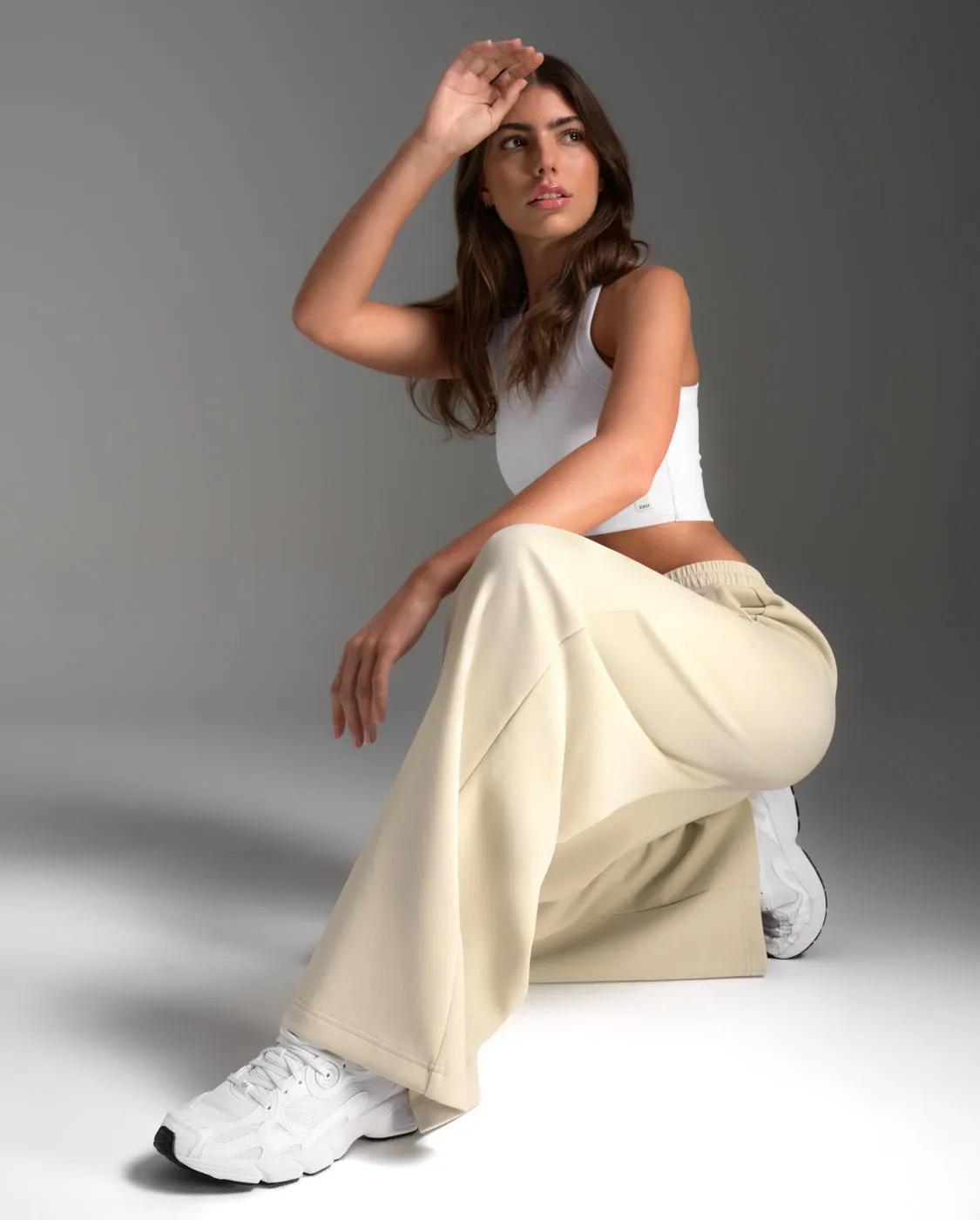 Wonderluxe Sand Washed Wide Leg Pants sold by 2xu product image thumbnail 5