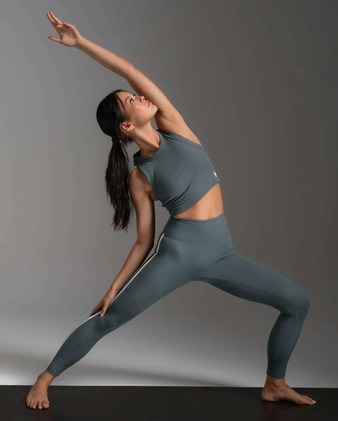 Fluid Tencel Ribbed Crop Tank sold by 2xu product image thumbnail 4