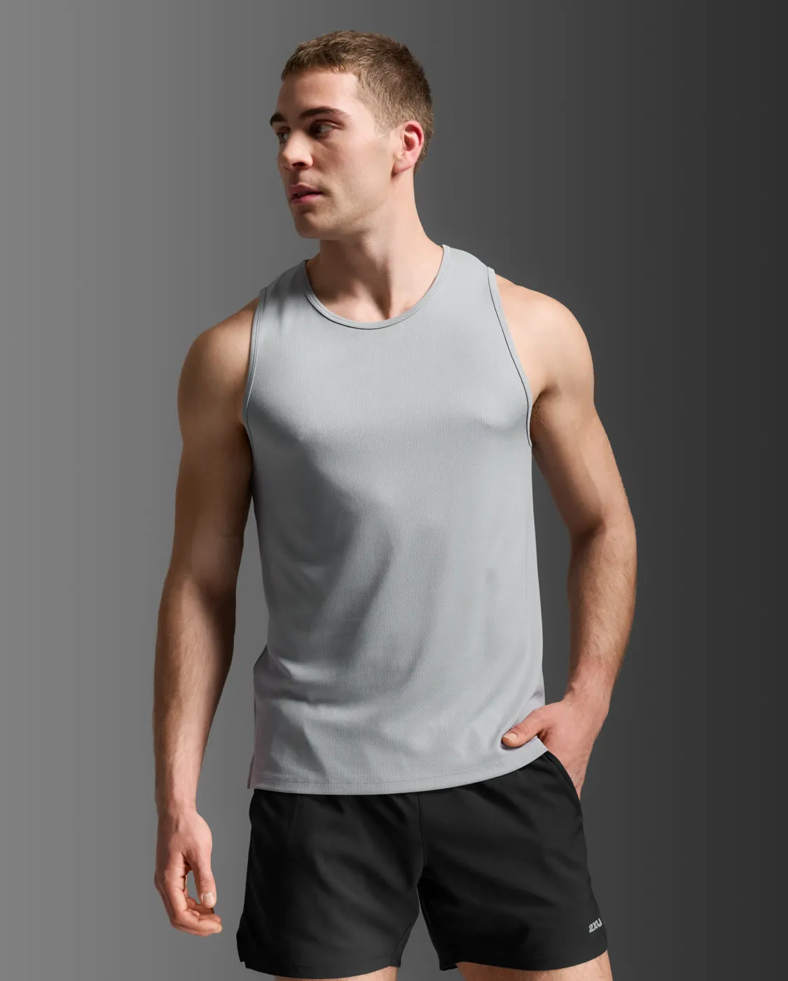 Aero Tank sold by 2xu product image thumbnail 3