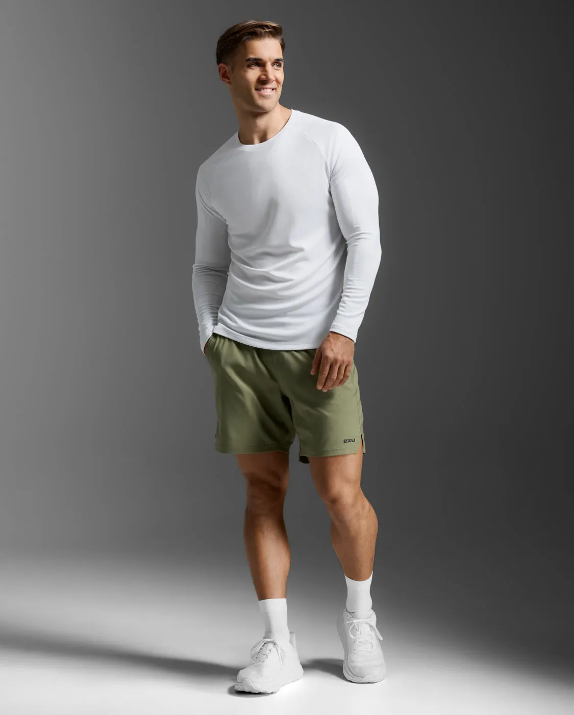 Aero Long Sleeve sold by 2xu product image thumbnail 3