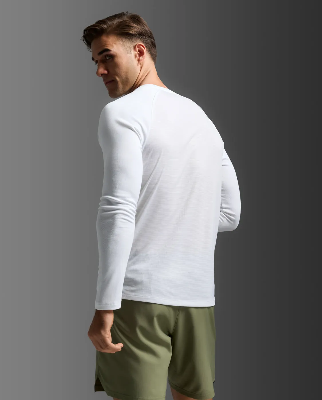 Aero Long Sleeve sold by 2xu product image thumbnail 2
