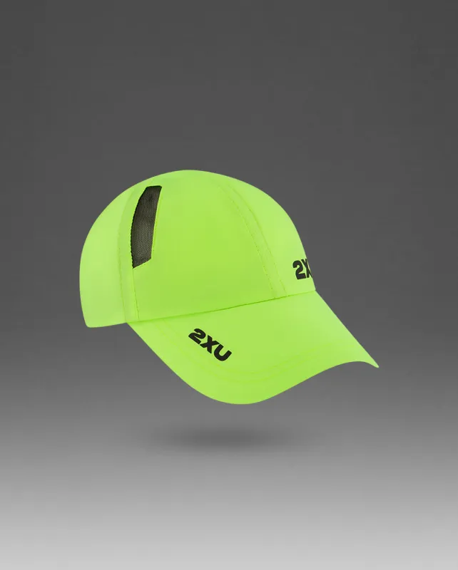 Run Cap sold by 2xu
