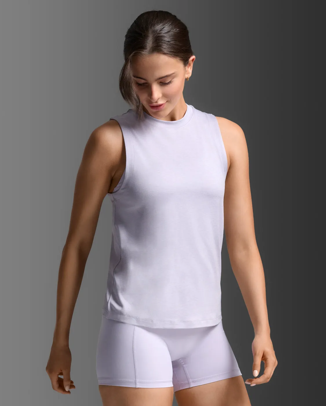Form Soft Jersey Tank sold by 2xu product image thumbnail 4