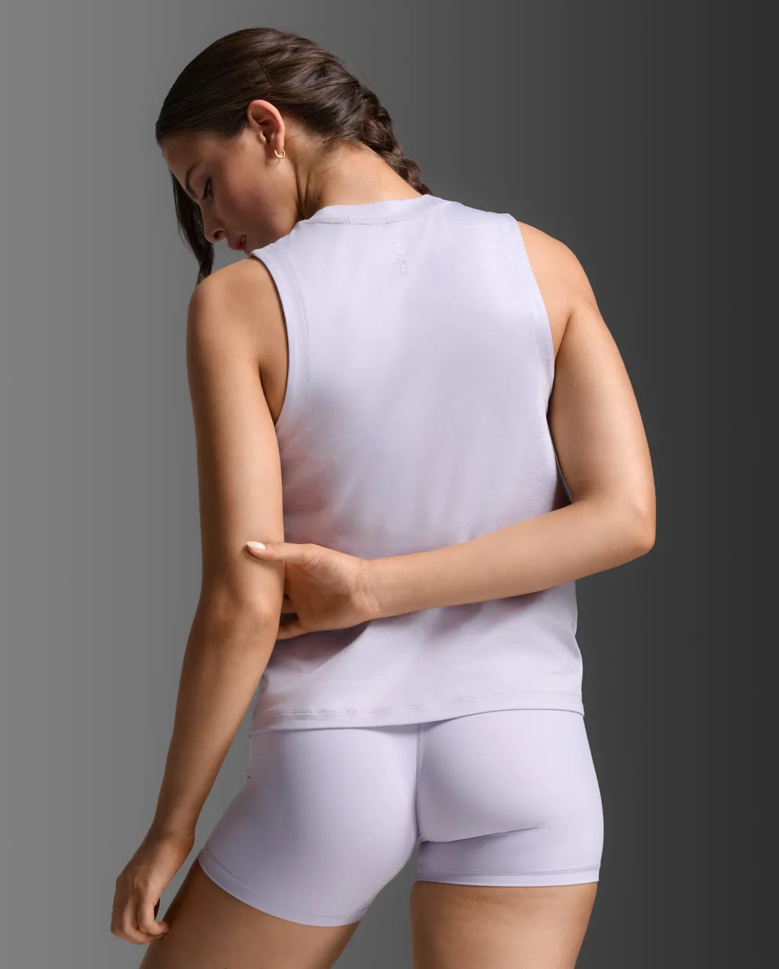 Form Soft Jersey Tank sold by 2xu product image thumbnail 5