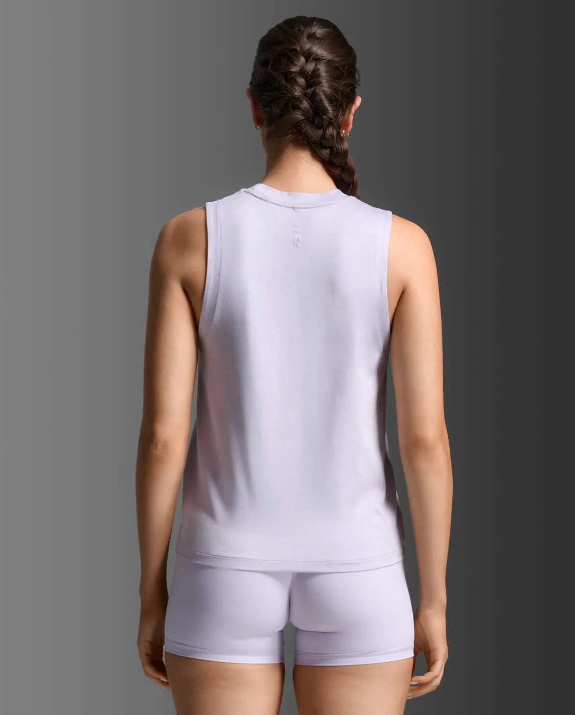 Form Soft Jersey Tank sold by 2xu product image thumbnail 3
