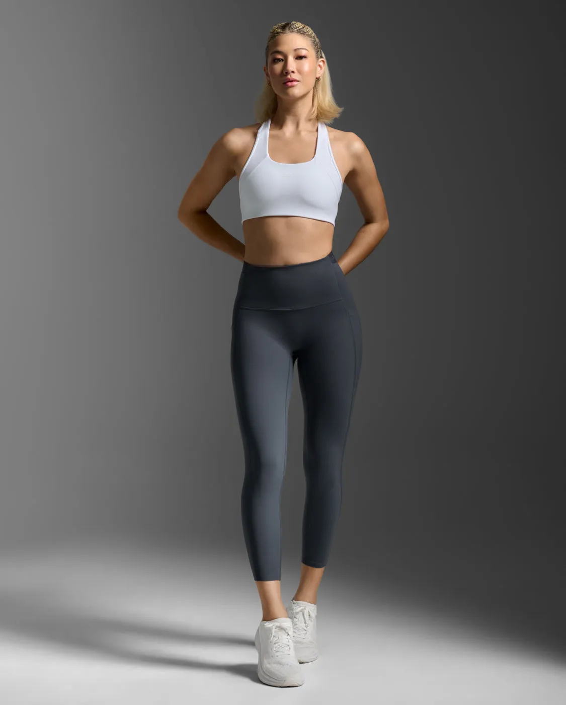 Form Racerback Medium Impact Bra sold by 2xu product image thumbnail 4