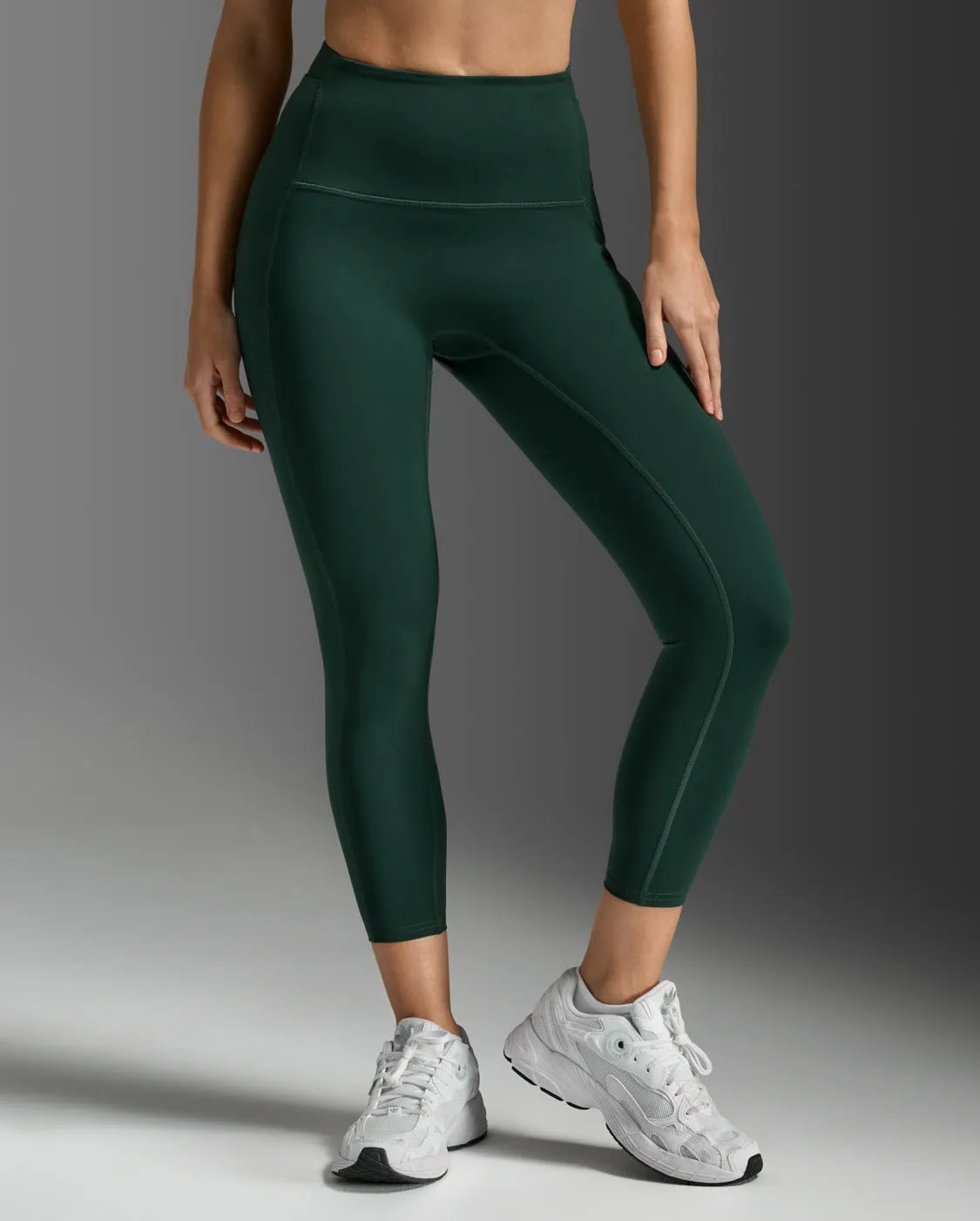 Form Stash Hi-Rise Compression 7/8 Tights with Pockets sold by 2xu product image thumbnail 2