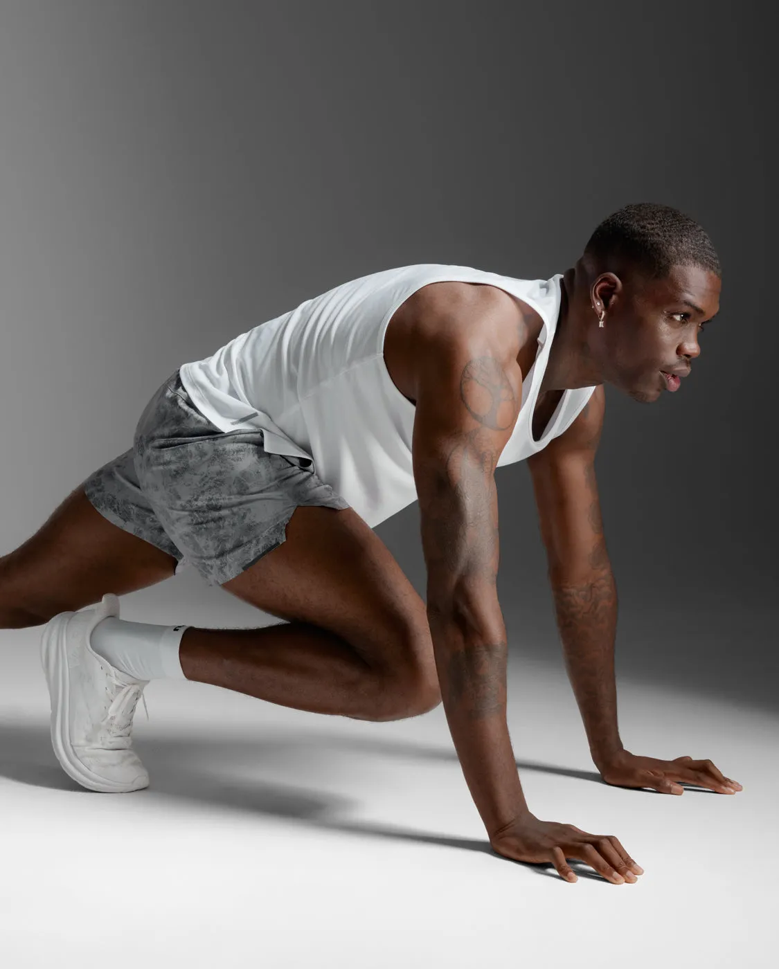 Aero 5 Inch Shorts sold by 2xu product image thumbnail 5