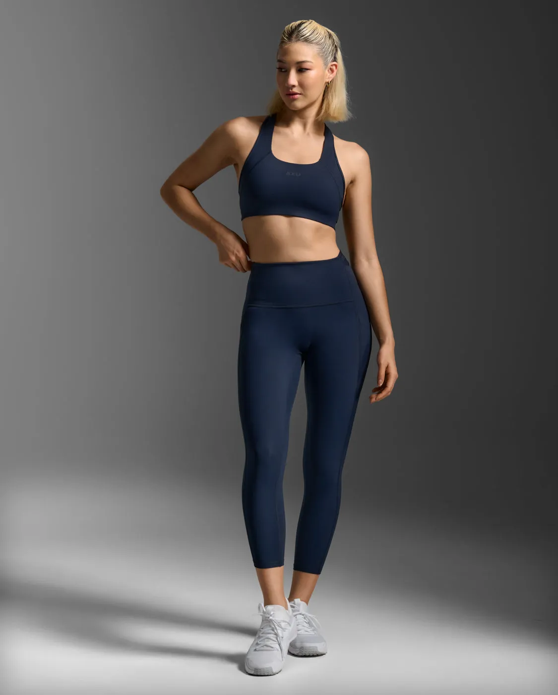Form Stash Hi-Rise Compression 7/8 Tights with Pockets sold by 2xu product image thumbnail 2