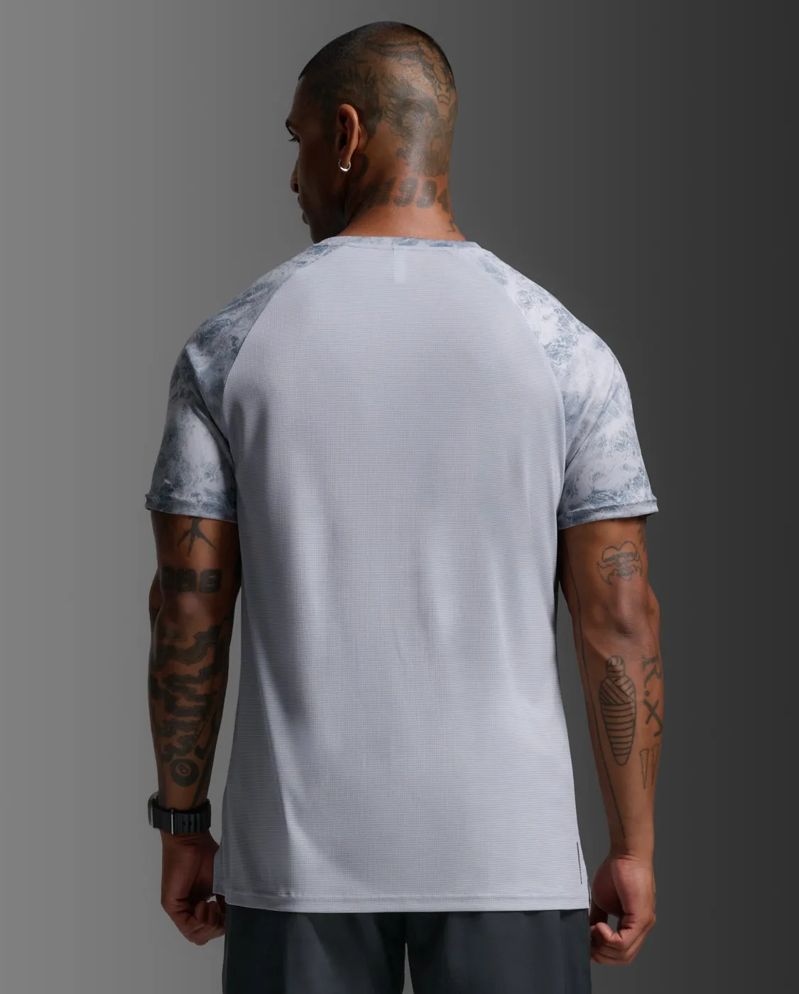Aero Tee sold by 2xu product image thumbnail 2