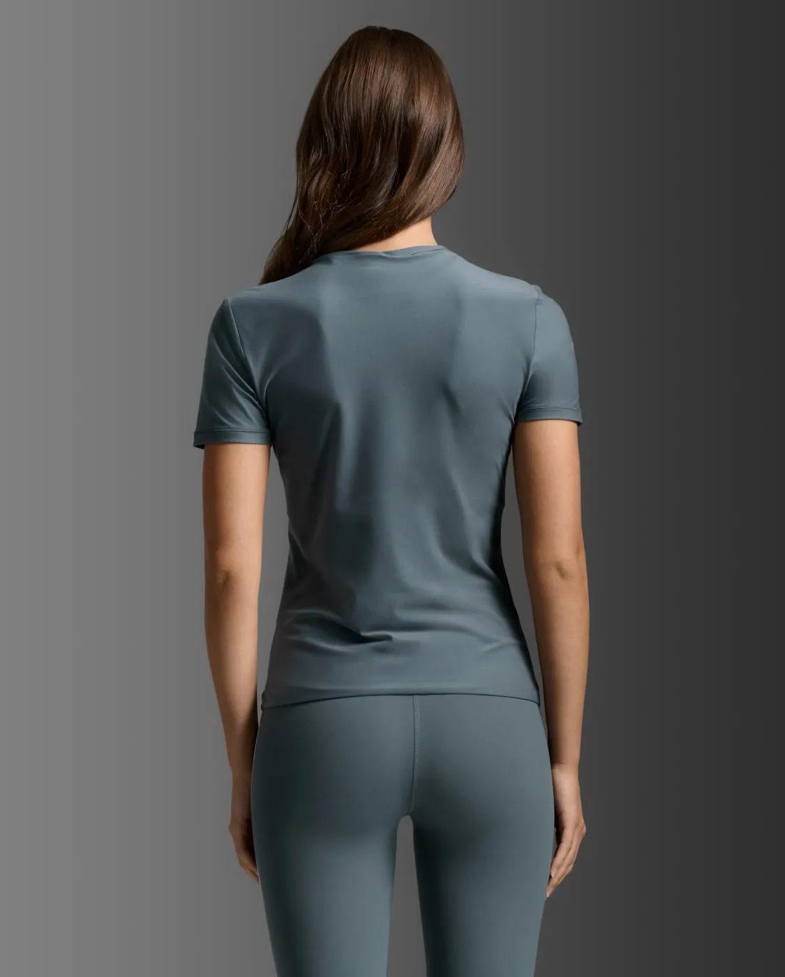 Wonderluxe Fitted Tee sold by 2xu product image thumbnail 3