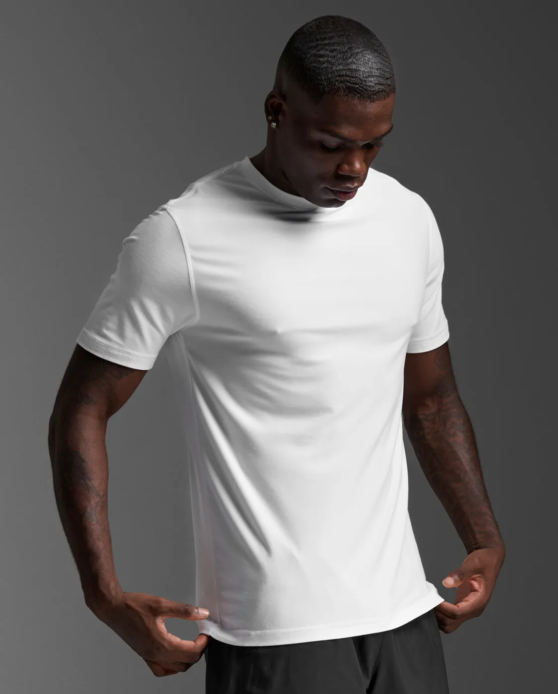 Signature Soft Jersey Tee sold by 2xu product image thumbnail 5