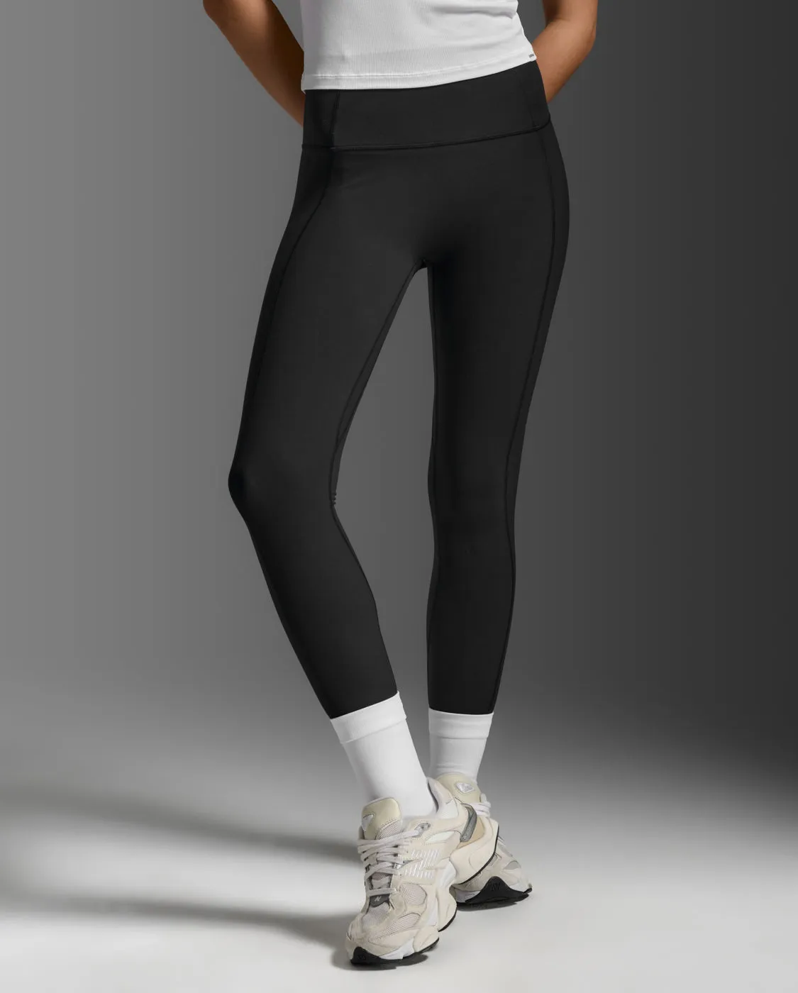 Fluid Hi-Rise 7/8 Tights sold by 2xu