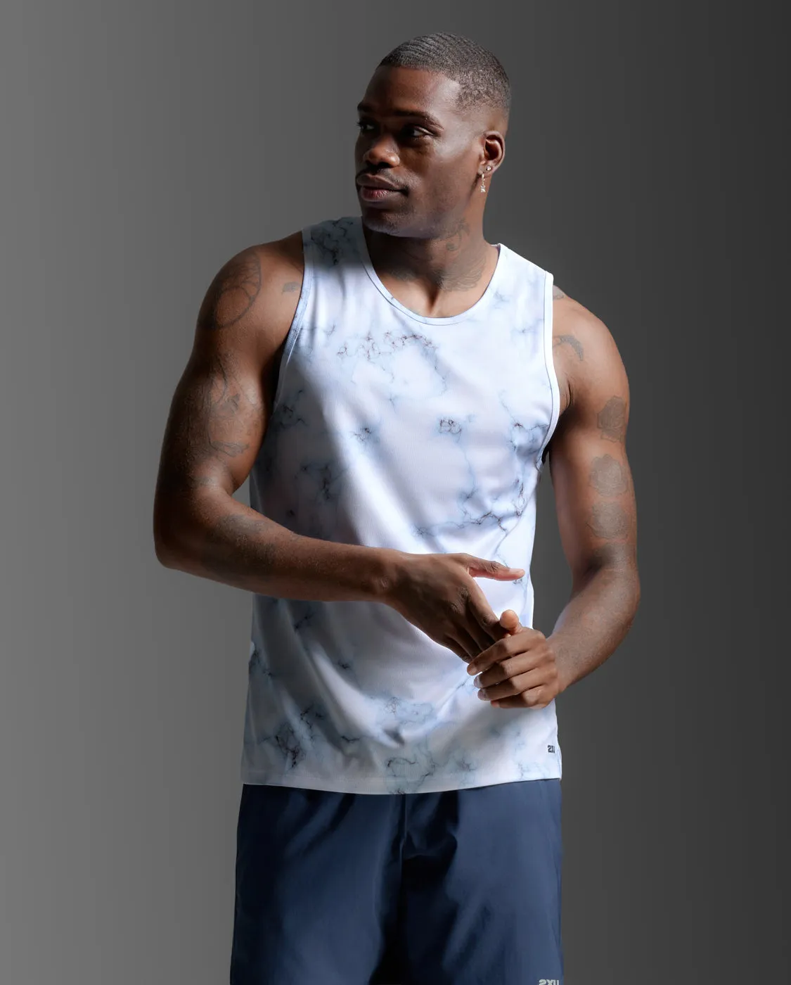 Aero Tank sold by 2xu