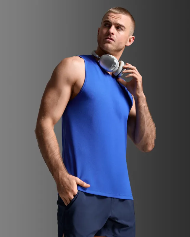 Aero Tank sold by 2xu